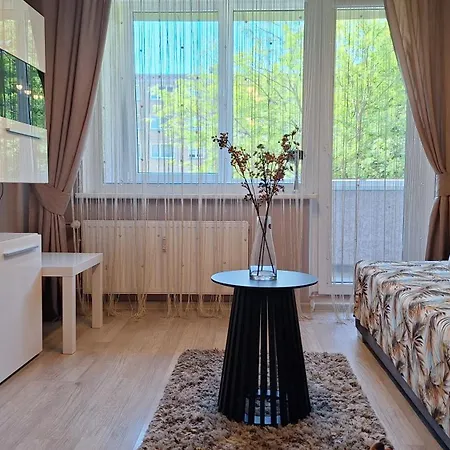 Apartment Naujakiemio Apartamentai Su Balkonu