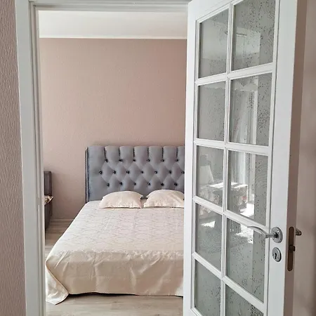 Naujakiemio Apartamentai Su Balkonu * Klaipeda